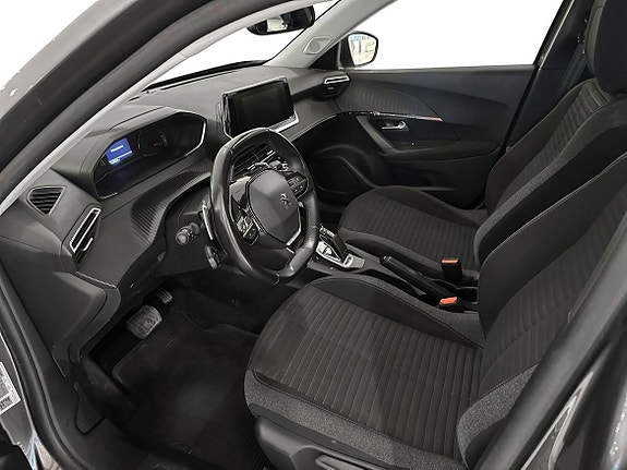 Peugeot 2008 6 of 17