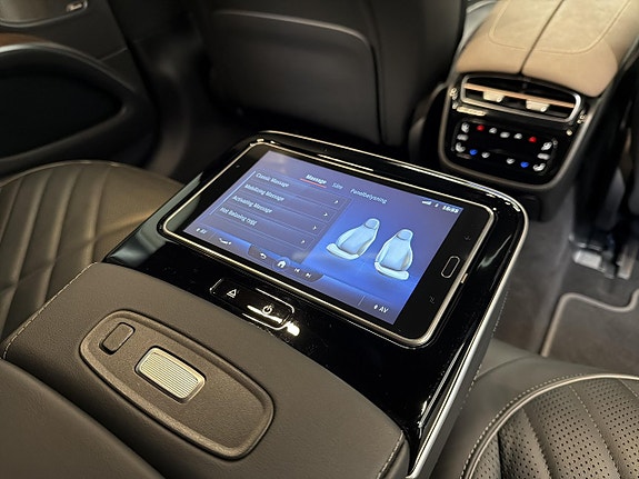 Mercedes-Benz EQS580 23 of 30