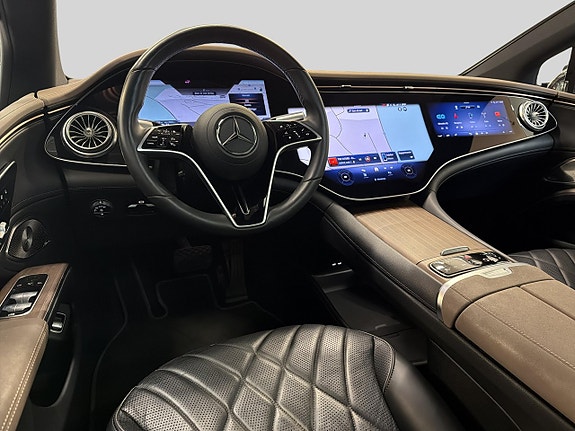 Mercedes-Benz EQS580 10 of 30