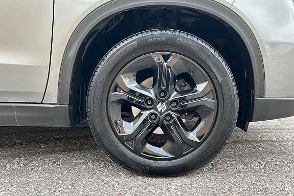 Suzuki Vitara 17 of 21