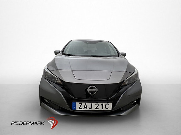 Nissan Leaf 3 of 30