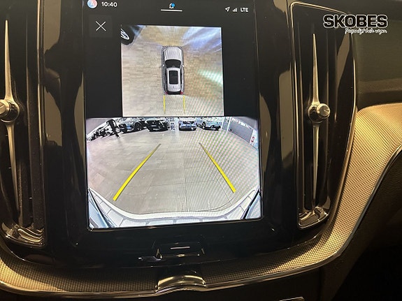 Volvo XC60 24 of 28