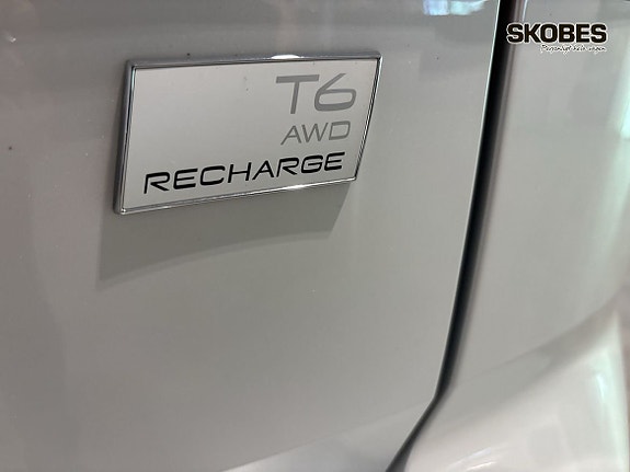 Volvo XC60 21 of 28