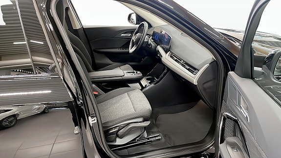 BMW X1 3 of 12
