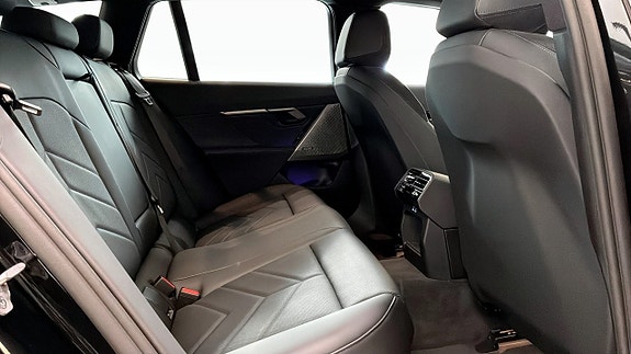 BMW 530e 5 of 9