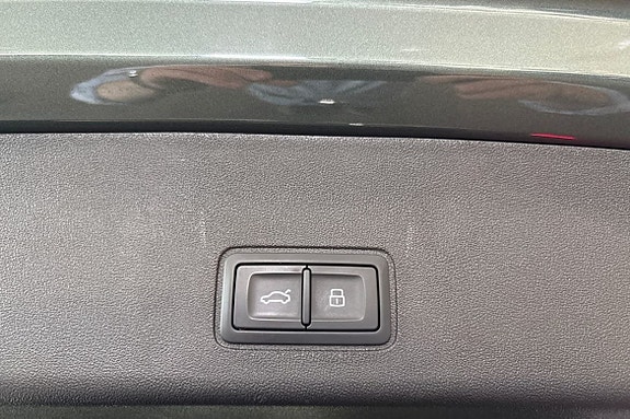 Audi Q3 25 of 26