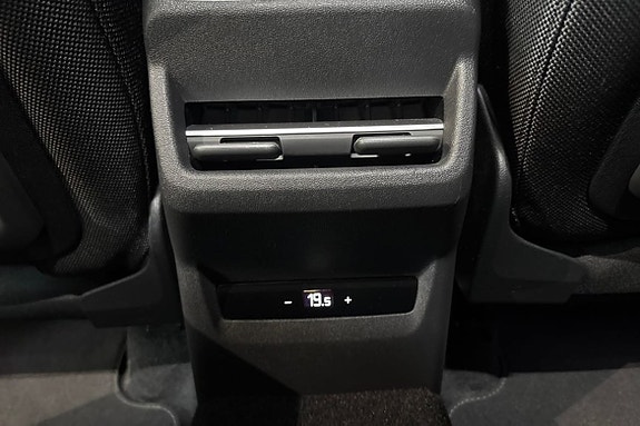 Audi Q3 21 of 26