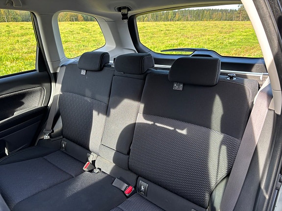 Subaru Forester 16 of 28