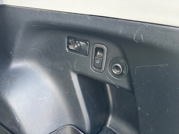 Subaru Forester 13 of 28