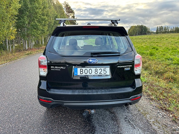 Subaru Forester 6 of 28