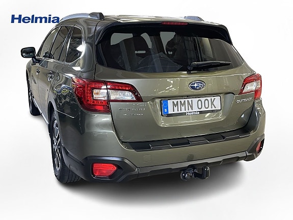 Subaru Outback 2 of 12