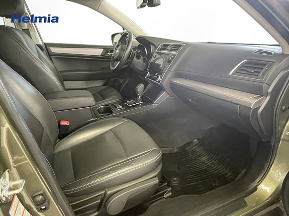 Subaru Outback 4 of 12