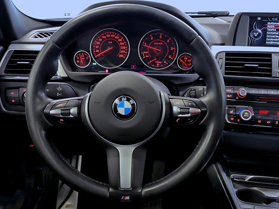 BMW 320d 11 of 17