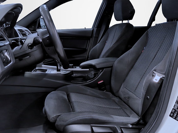 BMW 320d 7 of 17