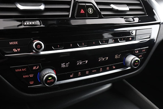 BMW 530e 28 of 30
