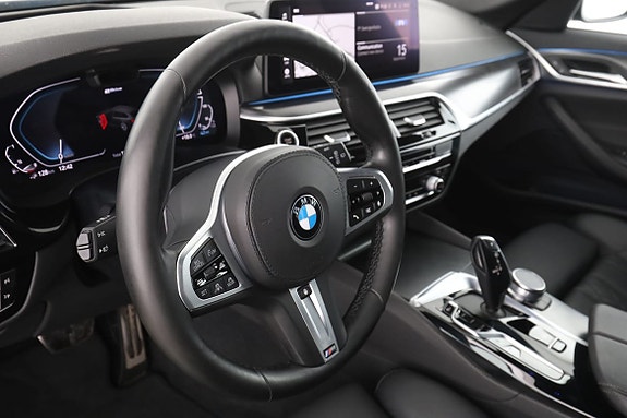 BMW 530e 12 of 30