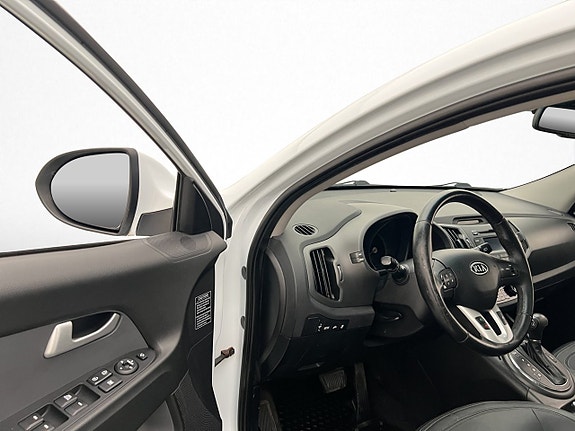 Kia Sportage 12 of 30