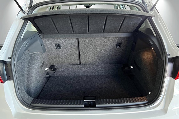 Seat Arona 11 of 24