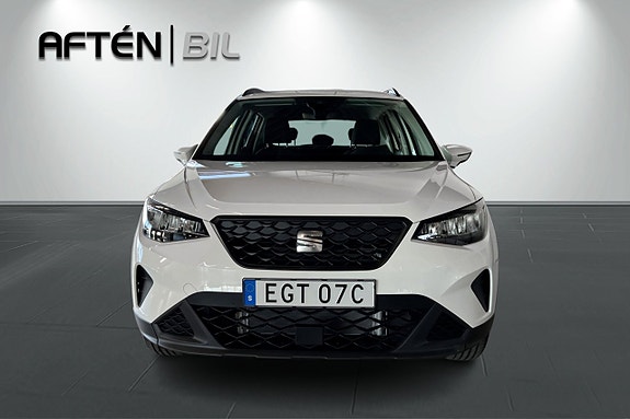 Seat Arona 3 of 24