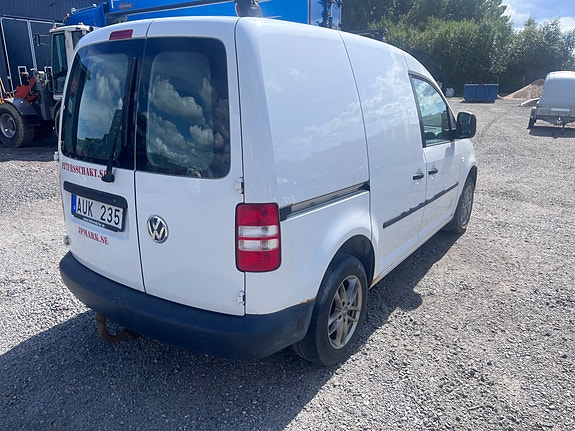 Volkswagen Caddy 3 of 5