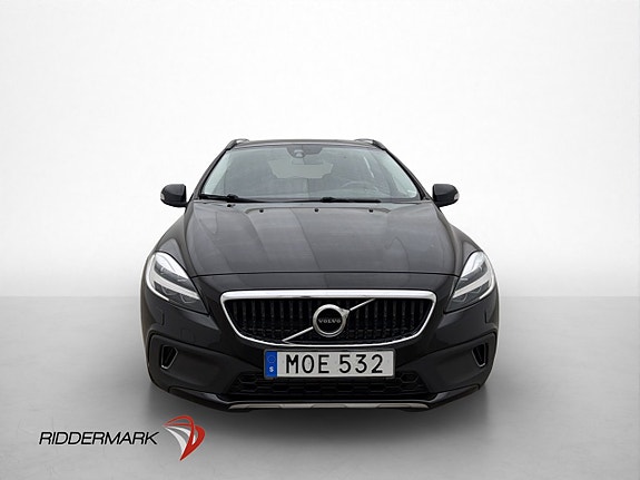 Volvo V40 Cross Country 2 of 30