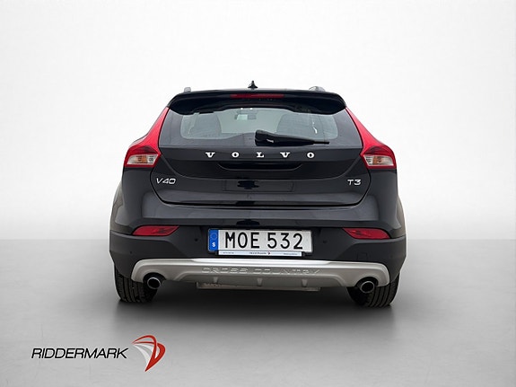 Volvo V40 Cross Country 6 of 30