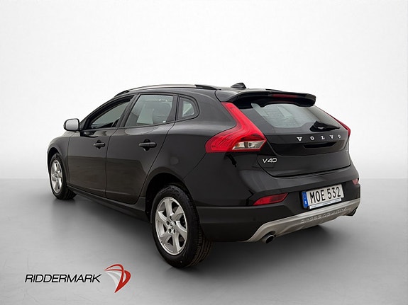Volvo V40 Cross Country 5 of 30