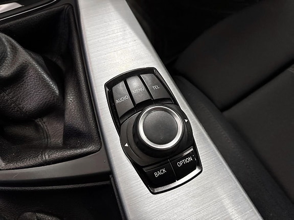 BMW 320 15 of 16