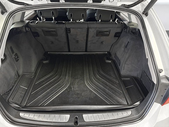 BMW 320 10 of 16