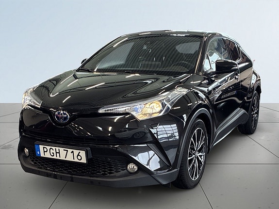 Toyota C-HR 16 of 19