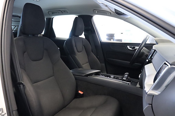 Volvo XC60 18 of 20