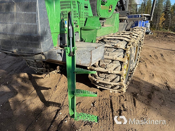 Skotare John Deere 1510G 10 of 27