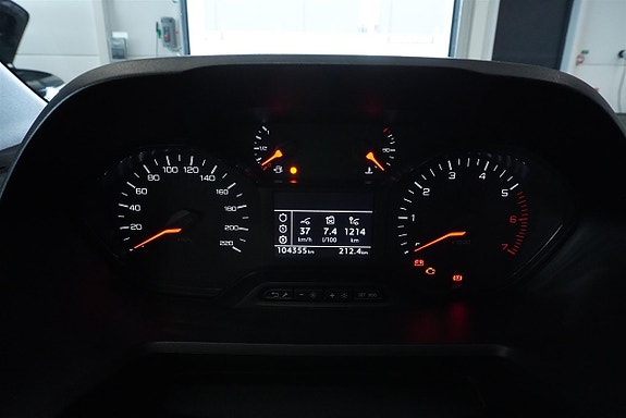 Peugeot Partner 10 of 13
