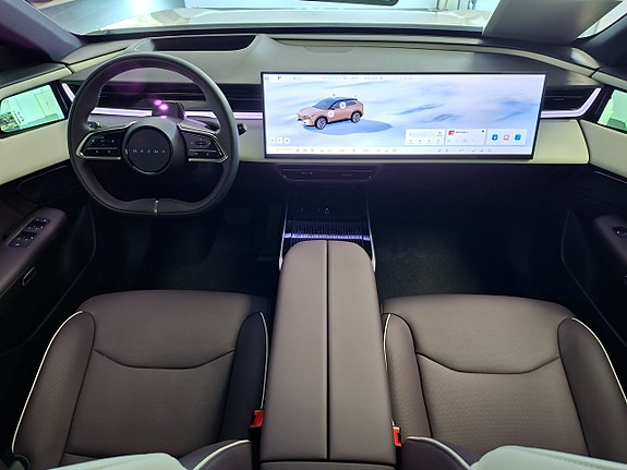Mazda CX-6e 7 of 8
