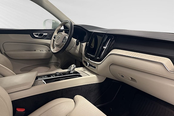 Volvo XC60 6 of 14