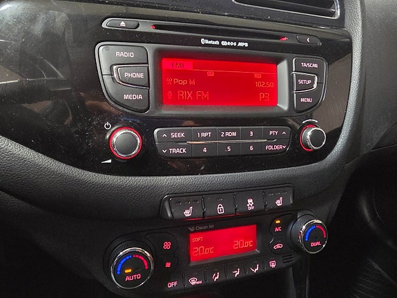 Kia Ceed 8 of 9