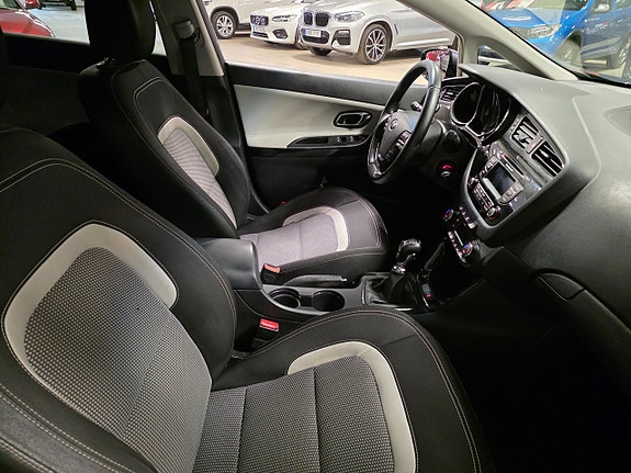 Kia Ceed 7 of 9