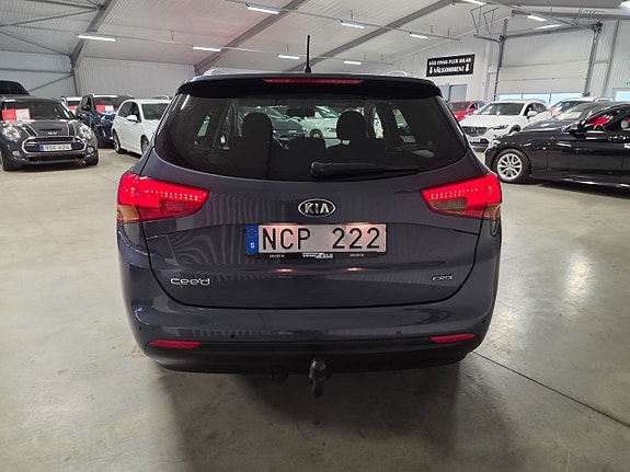 Kia Ceed 4 of 9