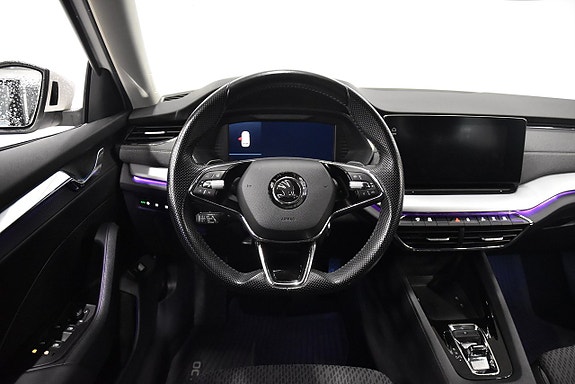 Skoda Octavia 2 of 25