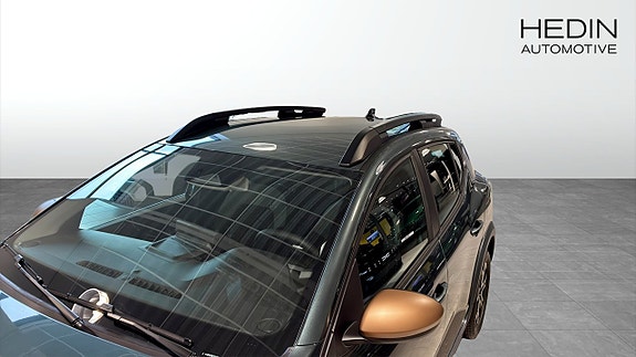 Dacia Sandero Stepway 4 of 22