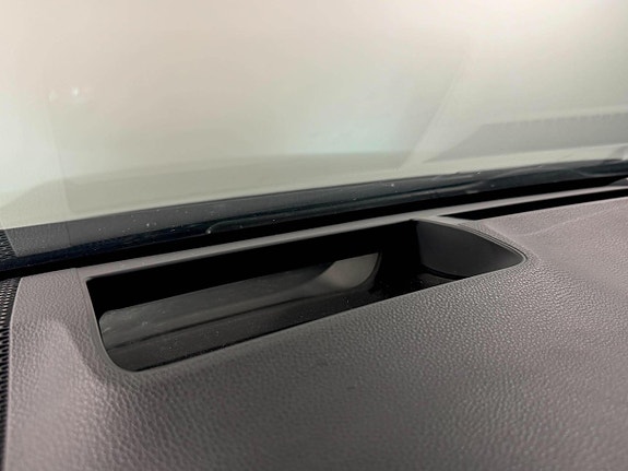 Toyota Corolla 25 of 27