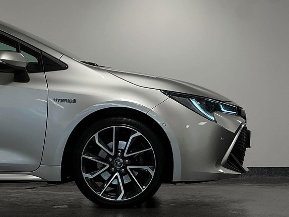 Toyota Corolla 14 of 27