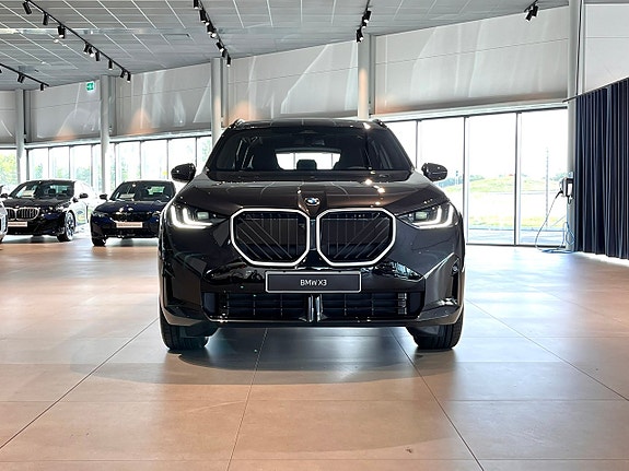 BMW X3 2 of 21
