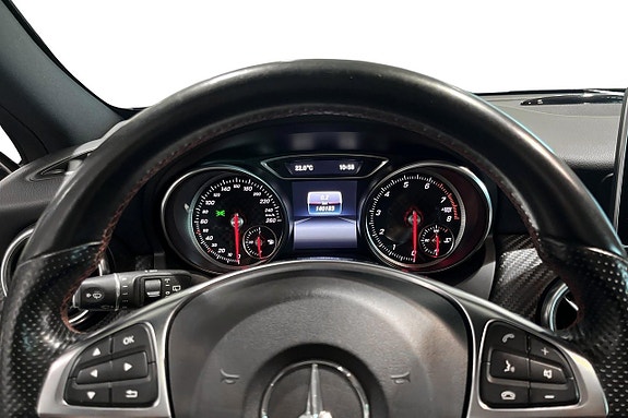 Mercedes-Benz A180 5 of 14