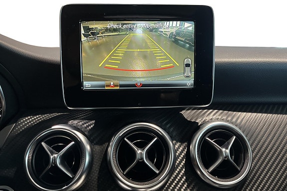 Mercedes-Benz A180 14 of 14