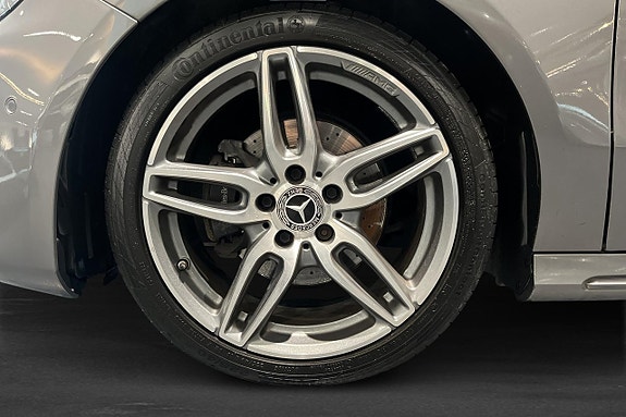 Mercedes-Benz A180 11 of 14