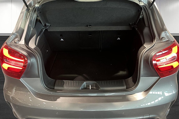 Mercedes-Benz A180 12 of 14