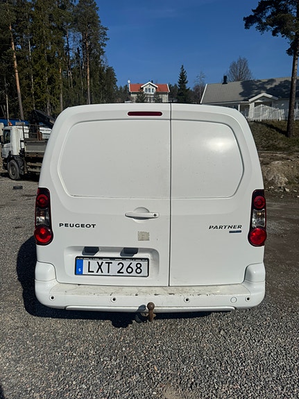 Peugeot Partner 3 of 6