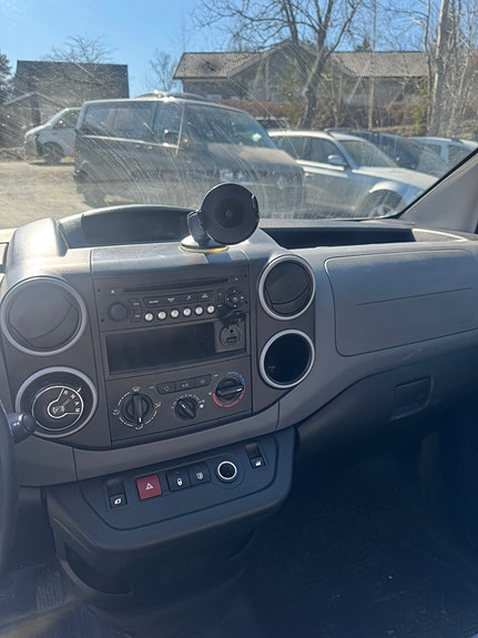 Peugeot Partner 5 of 6