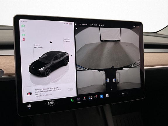 Tesla Model Y 17 of 30